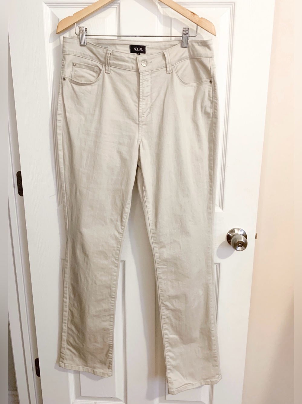NYDJ Marilyn Straight-Leg Jeans - size 12